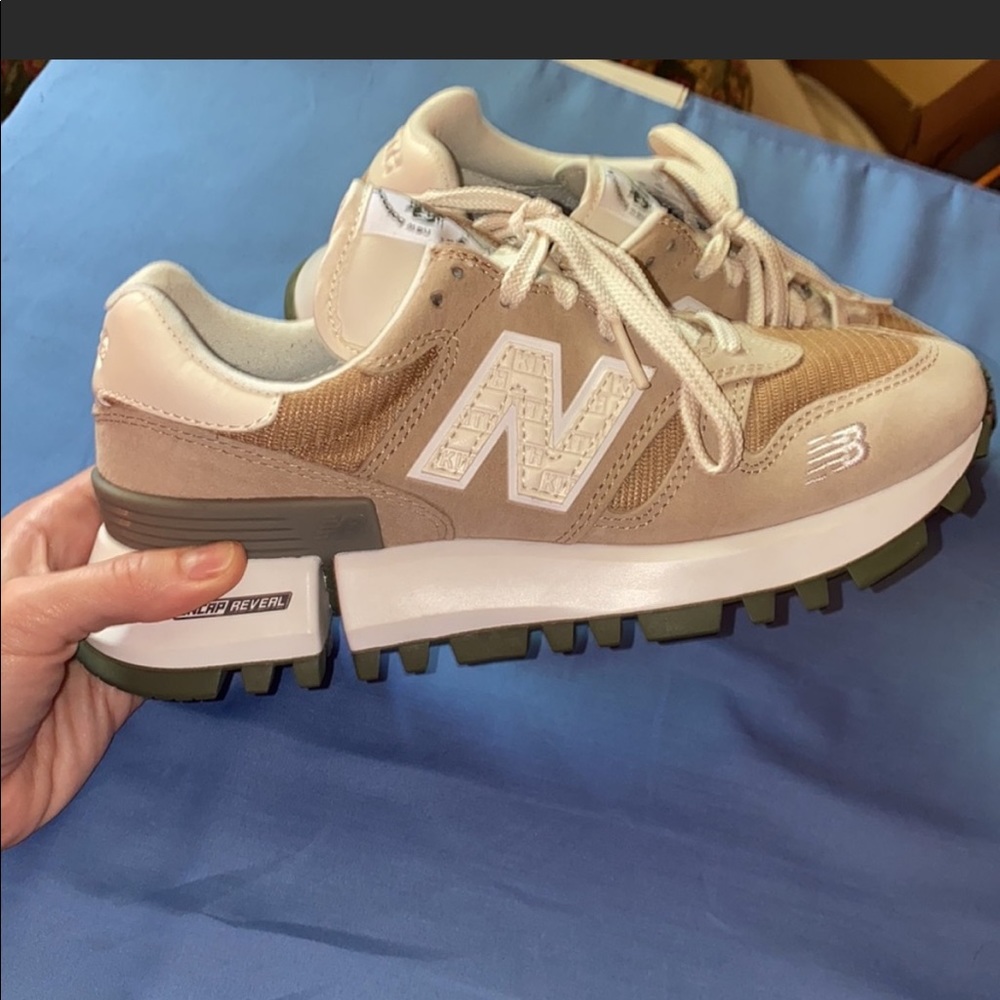 Kith New Balance 10th Anniversary White Pepper Size 5